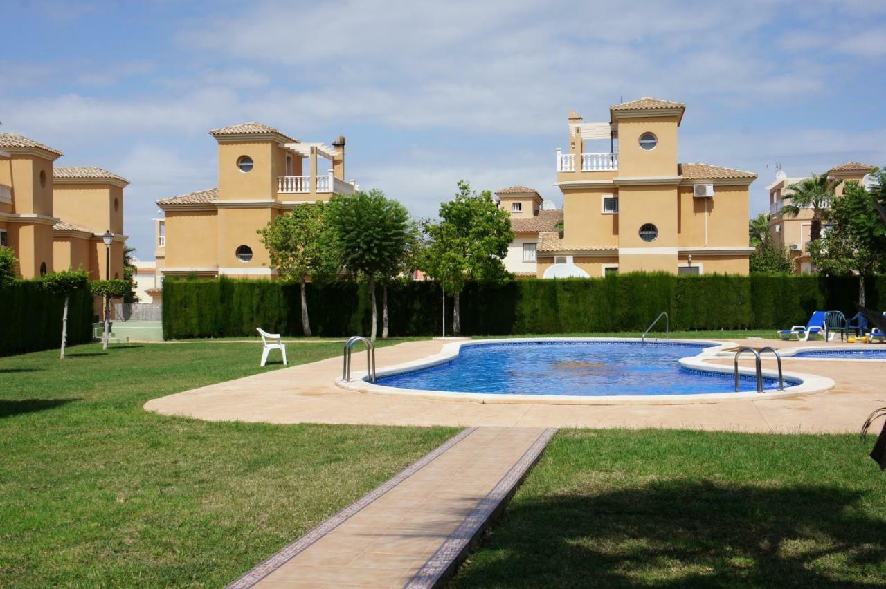 Villa Las Tres Perlas アルゴルファ エクステリア 写真